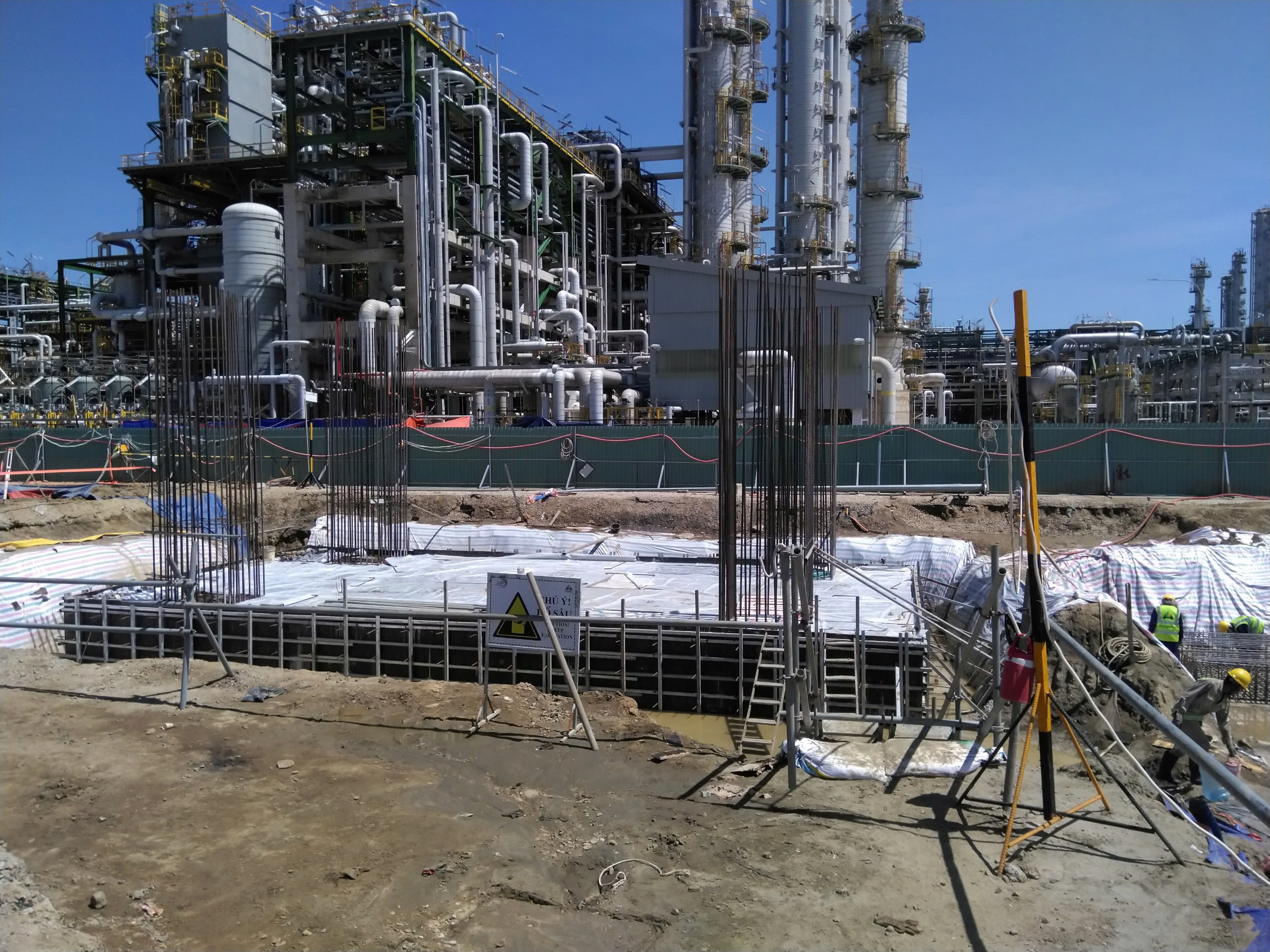 Long Son Petrochemical Complex in South of Vietnam - LSPE Olefins Plant Modification, Underground Civil Works and Foundation of Revamp Package
