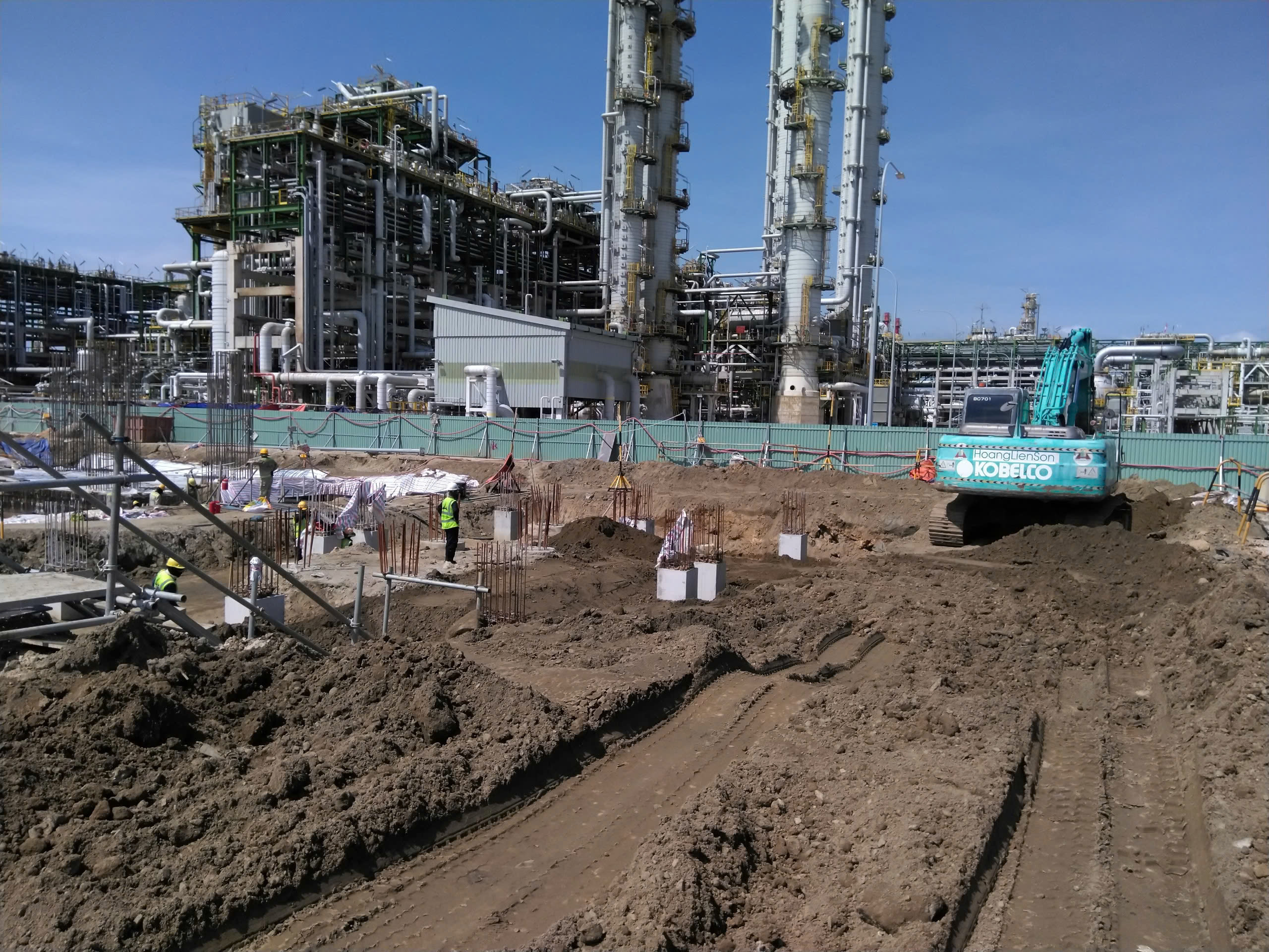 Long Son Petrochemical Complex in South of Vietnam - LSPE Olefins Plant Modification, Underground Civil Works and Foundation of Revamp Package