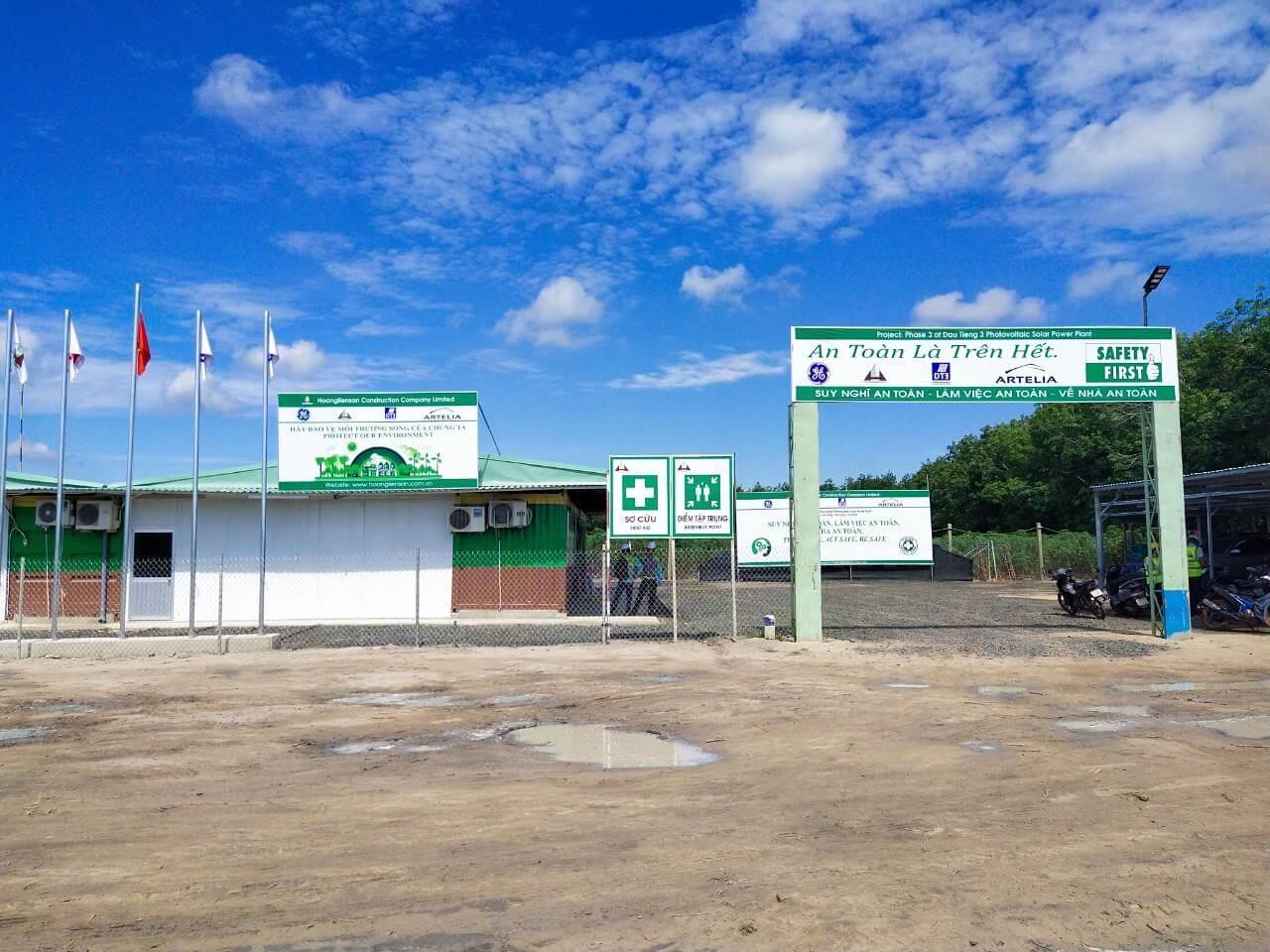 Nhà máy Điện năng lượng Mặt trời DẦU TIẾNG 3 (90 MWp)