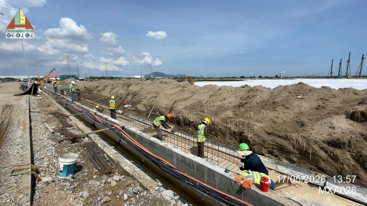 Cảng MỸ XUÂN A