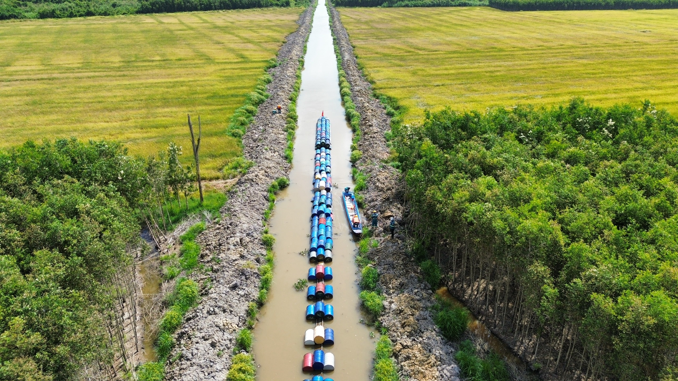 Thi công Tuyến ống bờ - Dự án Đường ống Dẫn khí Lô B - Ô MÔN