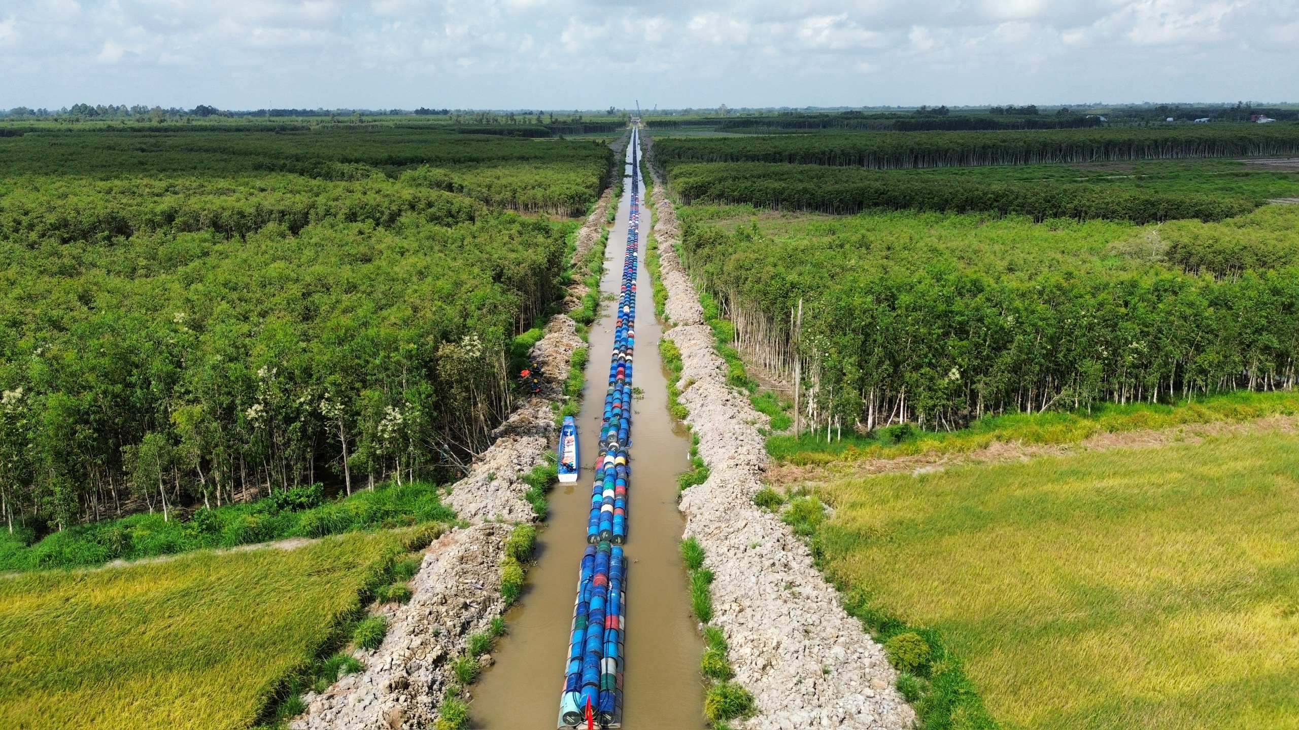 Thi công Tuyến ống bờ - Dự án Đường ống Dẫn khí Lô B - Ô MÔN